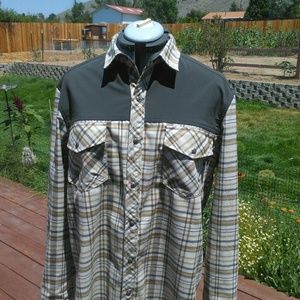 REI Gray and Tan Plaid Casual Button Down Shirt